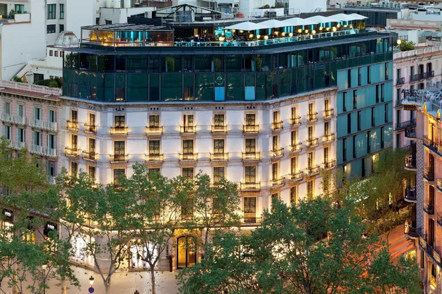 غرفة بسريرين منفصلين بإطلالة، Condes de Barcelona 1/1