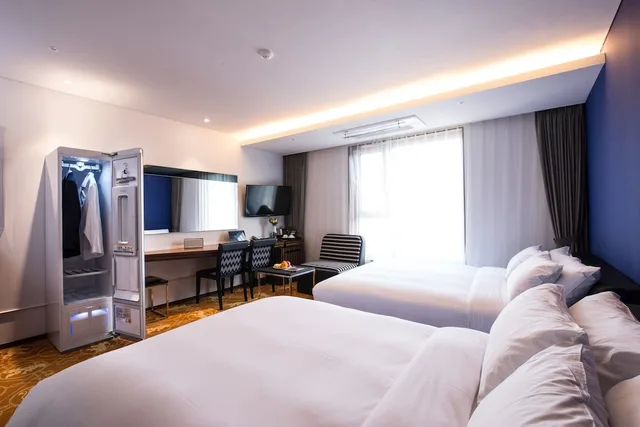 Style, Family, 2 Queen Beds، Hotel Leo 2/2