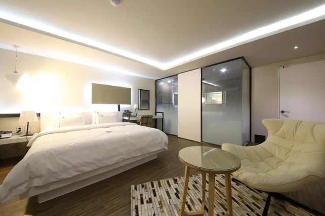 جناح بسرير مزدوج، Avenue Hotel 1/4
