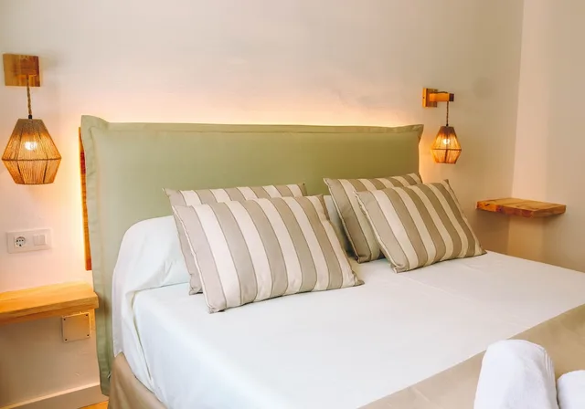 جناح بإطلالة على البحر مفردة بسرير كينج مع أريكة، Beach Club Aparthotel 5/9