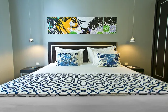 Standard, Queen Bed, Interior View, Internacional Design Hotel 3/7