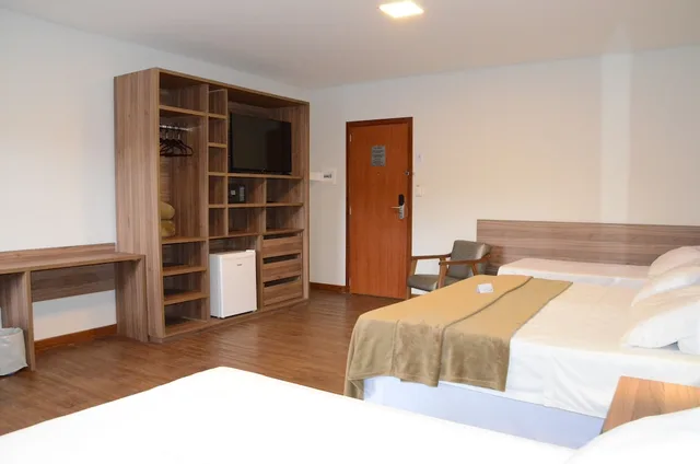 غرفة سوبيريور رباعية، Hotel Metropole 1/1