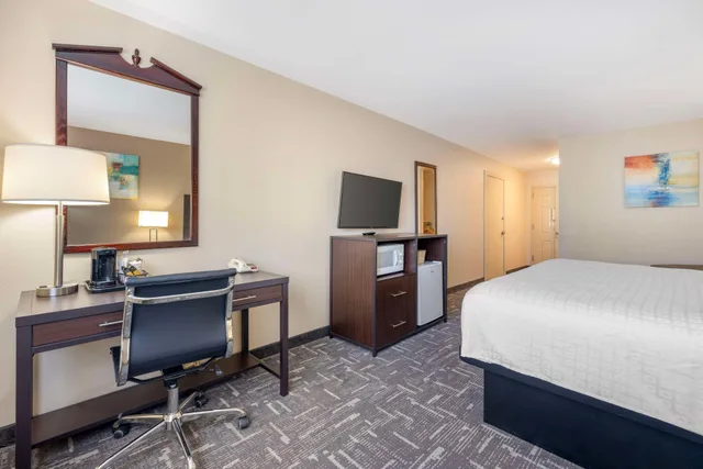 غرفة بسرير مزدوج لذوي الإعاقة، Best Western Post Inn 2/4