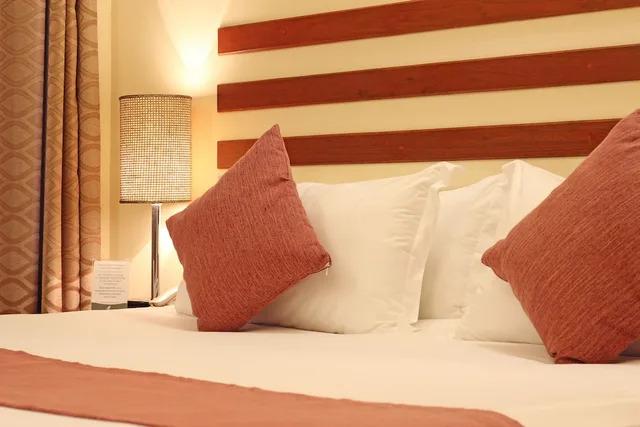 Araamu Holidays and Spa، Male 35/60