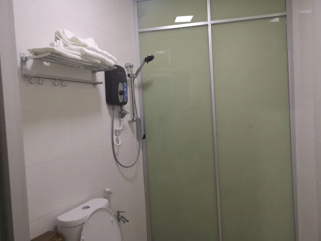 غرفة كلاسيكية بسرير كوين بحمام خاص، Home Inn 3/3