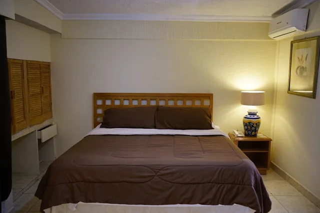 غرفة قياسية بسرير كينج، Hotel Posada del Sol Inn 2/7