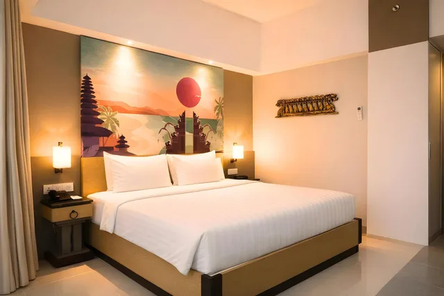 Deluxe, King Bed, Pool View, Horison Seminyak 1/1