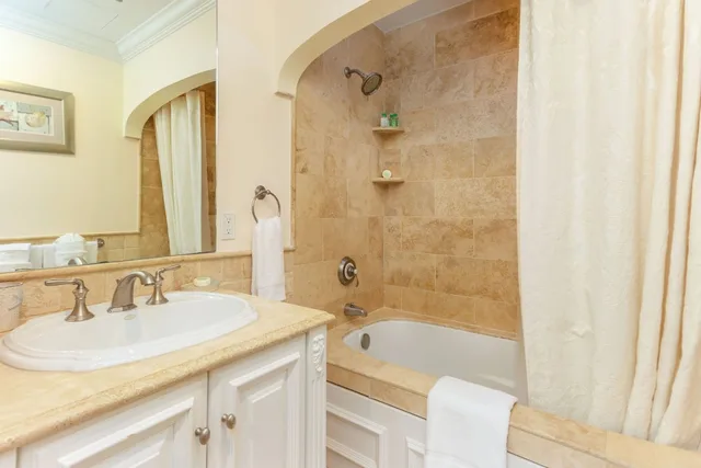 فيلا بسرير كوين بإطلالة على البحر بغرفتي نوم، Somerset On Grace Bay 5/6