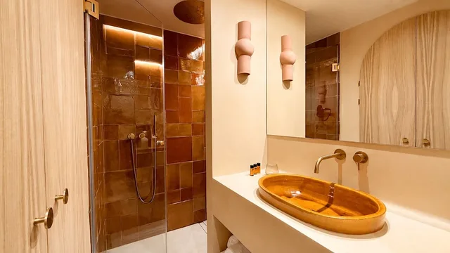 غرفة ديلوكس بسرير مزدوج بإطلالة على المدينة بشرفة، Cosy Rooms Tapineria 6/10
