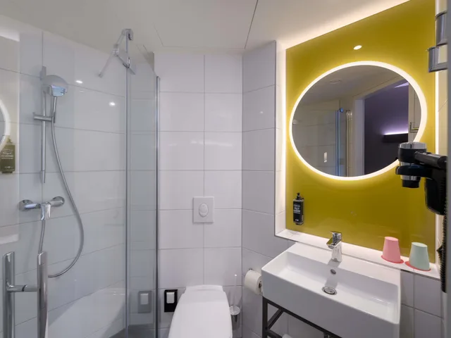 غرفة قياسية بسريرين منفصلين، Ibis Leipzig City 5/6