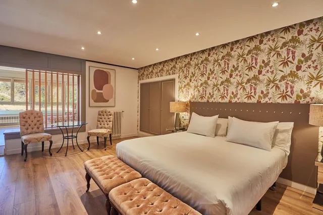 جناح كلوب جونيور بسرير كوين مع أريكة، Gran Hotel del Sella 1/10