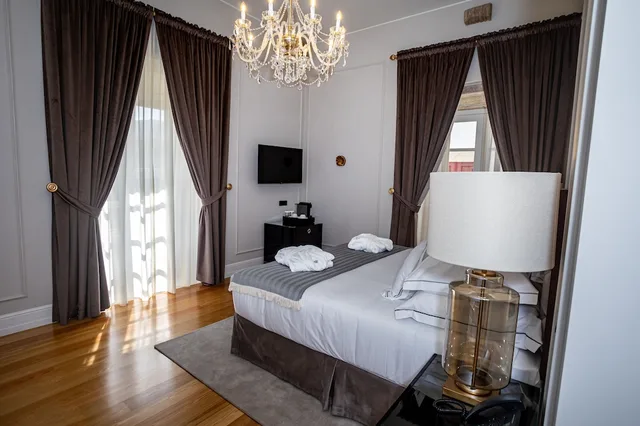 Master, Suite, Double Bed, Sofa، Solar do Requeijo by Luna Hotels & Resorts 3/7