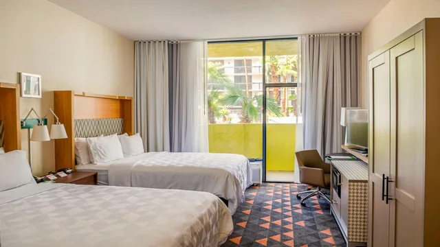 غرفة بسريرين كينج لذوي الإعاقة، Holiday Inn Hotel Suites Phoenix Mesa Chandler 4/10