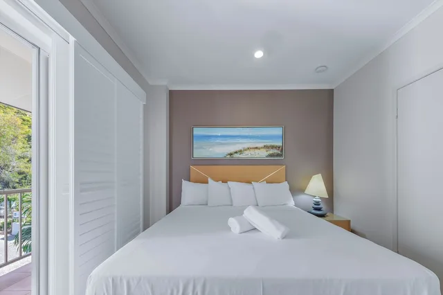 2 Bedrooms, Spa, Penthouse, 2 King Beds, Ocean View, Top Floor، at Boathaven Bay Holiday Apartments 3/5