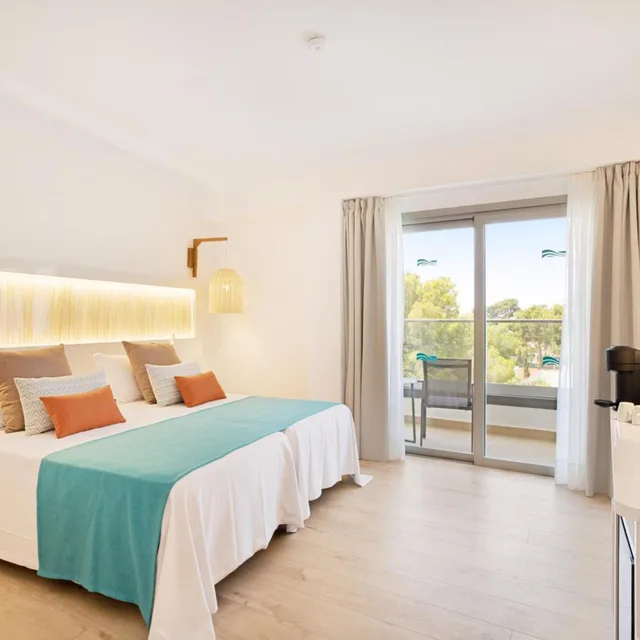 جناح جونيور بشرفة، Ipanema Beach Hotel 4/10