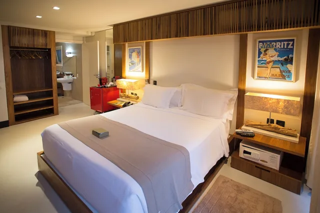 Suite, Queen Bed, Hotel Spa Nau Royal 3/8