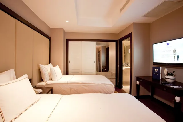 Duplex, Swim Up, Suite, 2 Double and Twin Beds, Sofa, Pool Access، Kaya Palazzo Golf Resort 3/6