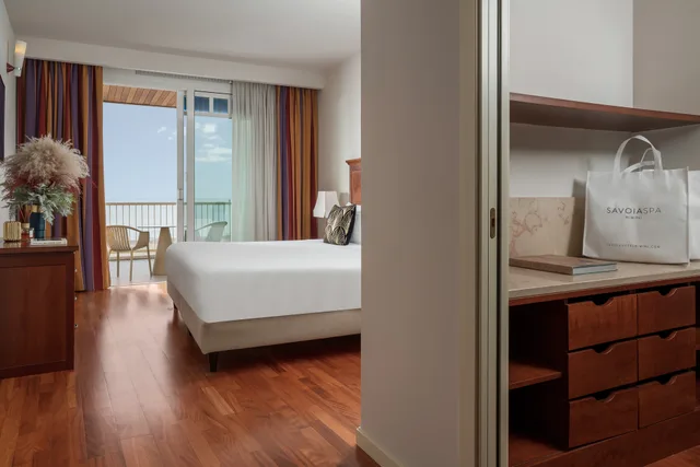 Suite, Sea Front, Balcony، Savoia Hotel Rimini 4/5