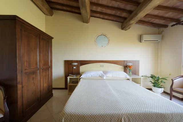 غرفة سوبيريور بسرير مزدوج أو سريرين منفصلين، Hotel dei Capitani 1/8