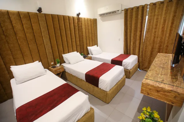 غرفة سوبيريور ثلاثية بثلاثة أسرّة بإطلالة على المدينة، Valencia Hotel 10/10