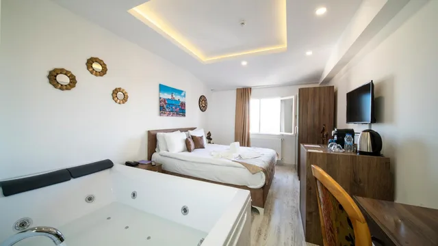 Lanai, Deluxe, Queen Bed، Zeugma Hotel 1/1