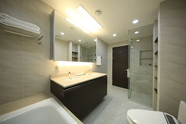 شقة بسرير كينج بغرفة نوم واحدة بمطبخ، Orakai Insadong Suites 4/6