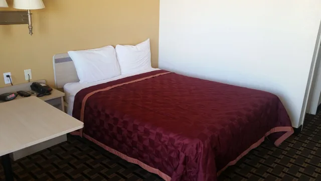 غرفة بسريرين مزدوجين للمدخنين، Americas Best Value Inn Amarillo Airport 3/6