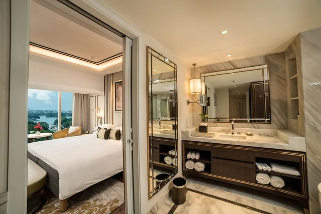 جناح بريميوم بسرير كينج، Taj MG Road Bengaluru 6/6