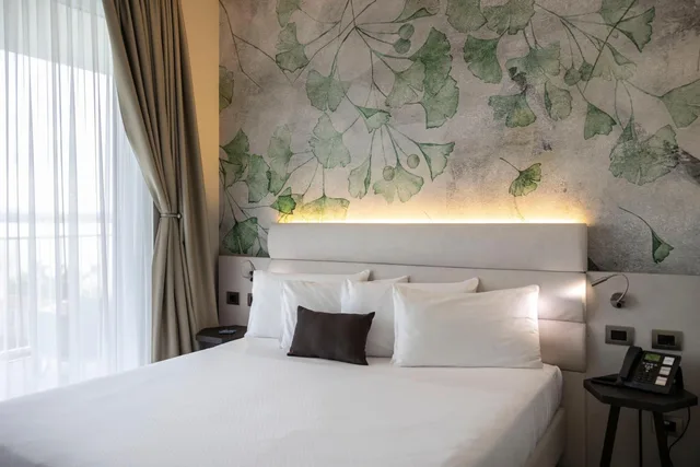 غرفة سوبيريور بسرير مزدوج أو سريرين منفصلين بإطلالة على البحيرة، Vision Hotel 6/10