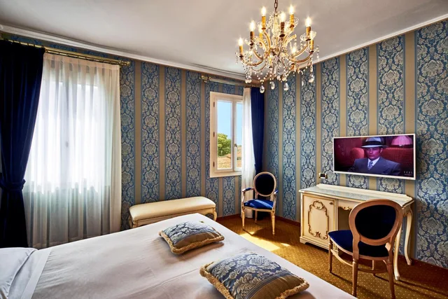 Deluxe, Canal View, Gardena Hotel 7/10