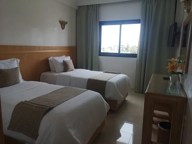 Standard, Twin Beds, MAJLISS 7/10
