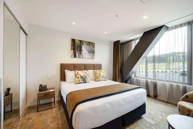 جناح استوديو بسرير كينج بإطلالة على الجبل، La Quinta by Wyndham Remarkables Park Queenstown 1/3