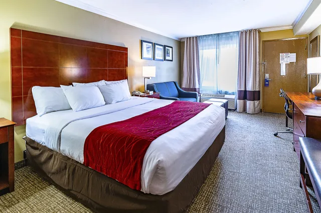 غرفة قياسية بسرير كينج، Hyland Inn near Pasadena Civic Center 3/7