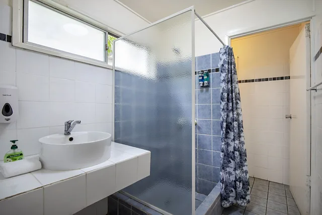 غرفة قياسية بسرير كوين، Bush Village Budget Cabins 5/6