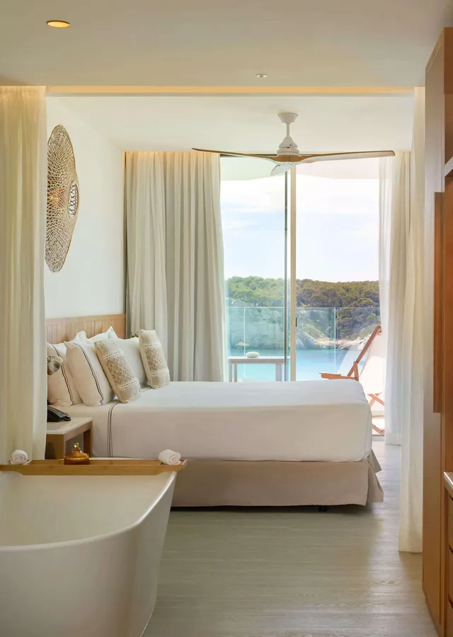 Junior Suite, with View, Melia Cala Galdana 3/9
