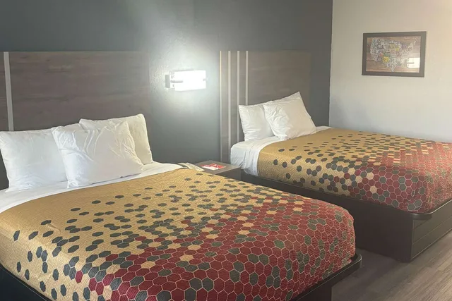 غرفة مزدوجة، Econo Lodge Calhoun South 5/5