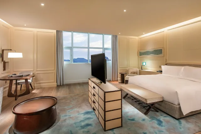 غرفة بريميوم تنفيذية بسرير كينج، Hilton Dalian Golden Pebble Beach Resort 1/2