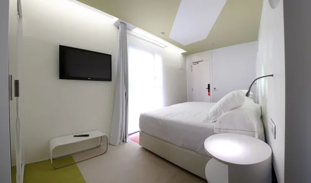 غرفة قياسية، Room Mate Pau 4/4