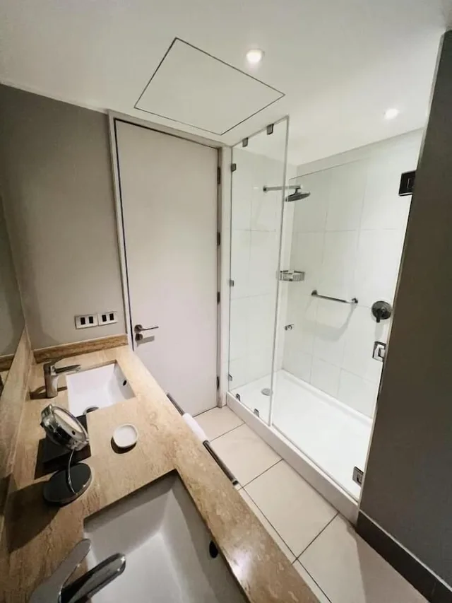 جناح جونيور بسرير كينج، Radisson Hotel Curico 3/3