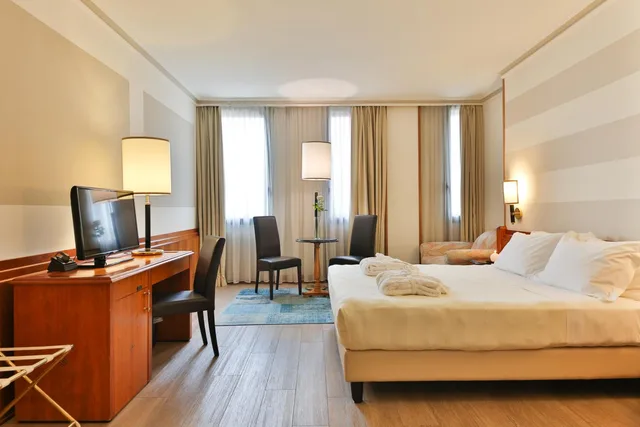 غرفة ديلوكس مزدوجة، Hotel Leon d Oro 5/7