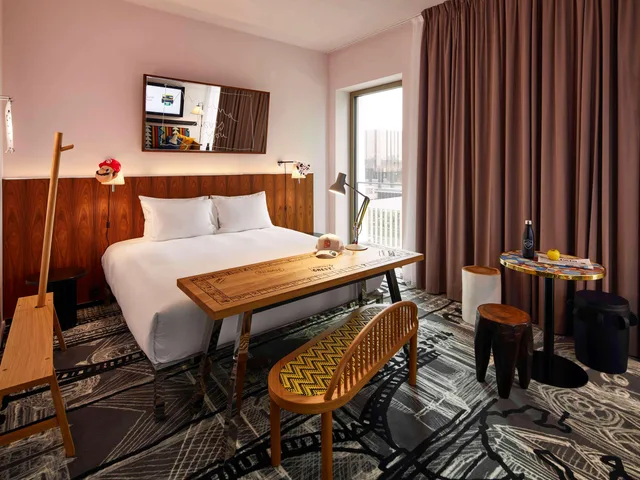 Large Mama, Double Bed، Mama Shelter Luxembourg 5/7