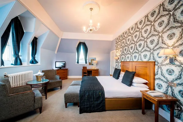 Inland, Executive, Double Bed، The Falmouth 1/2