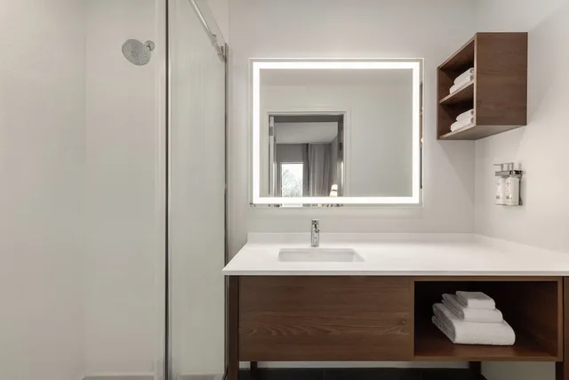 جناح استوديو بسريرين كوين بمطبخ لذوي الإعاقة، Staybridge Suites Norfolk Airport by IHG 4/6