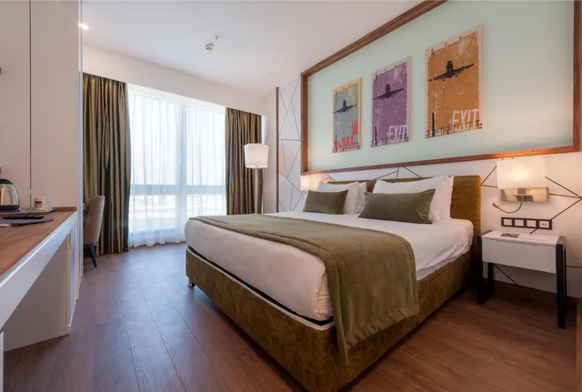 جناح ركني بسرير كوين وسرير فردي، ISG Airport Hotel 2/6
