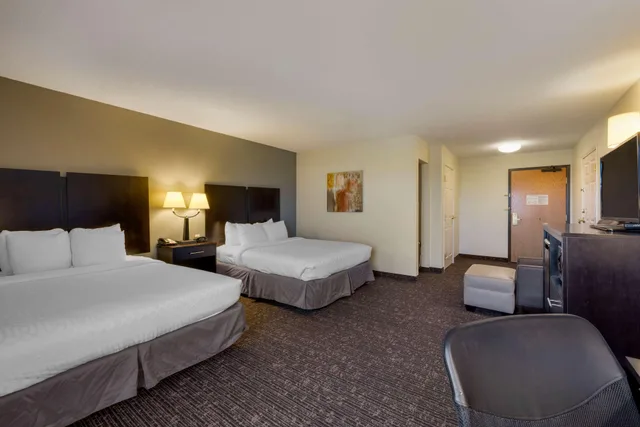 غرفة بسريرين كوين لذوي الإعاقة، Best Western Plus Omaha Airport Inn 3/10