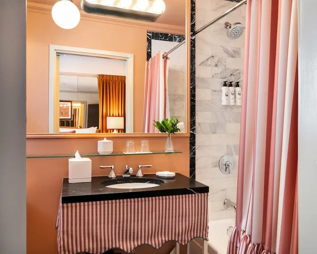 Lili, Suite, King Bed, Accessible، Maison 140 Hotel 4/4