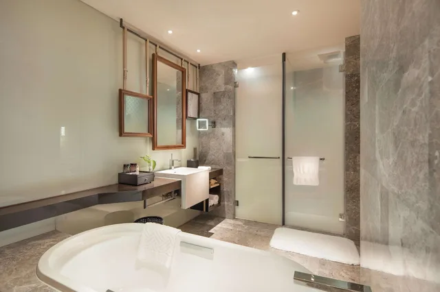 غرفة ديلوكس بسريرين منفصلين، Hilton Dalian Golden Pebble Beach Resort 4/6