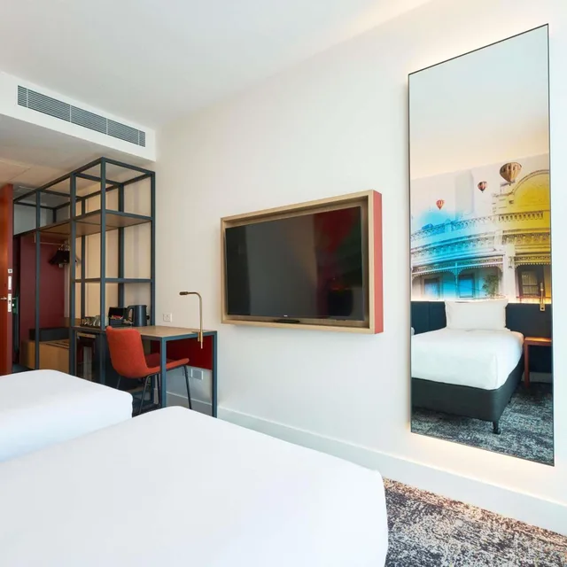 Deluxe, King Bed, Convertible Double Bed، ibis Styles Melbourne Airport 6/7