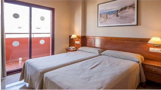 1 Bedroom Apartment (3 pax)، Ilunion Miramar 1/3