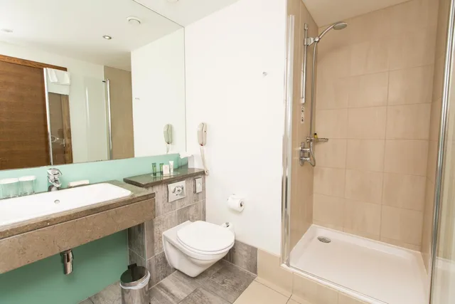 Executive, Single Bed, Hilton London Canary Wharf 6/6